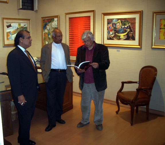 Installation view 4