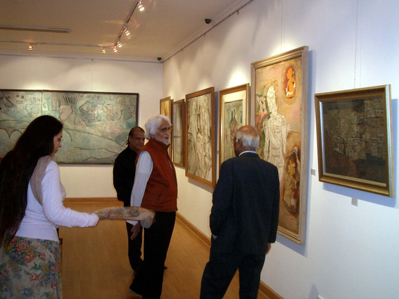 Installation view 6