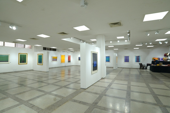 Installation view 4