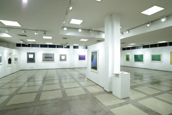 Installation view 2