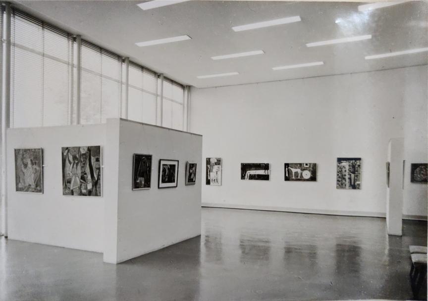Installation (3/4) of show of Contemporary Indian Art at the Museum Fokwang in Essen, 1959